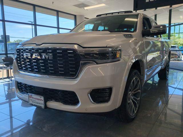 2026 Ram 1500 Tungsten Crew Cab 4x4 5'7" Box