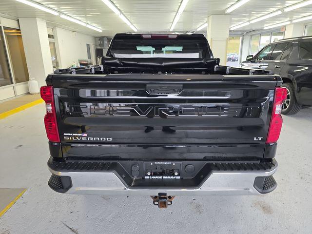 2022 Chevrolet Silverado 1500 4WD Crew Cab Standard Bed LT