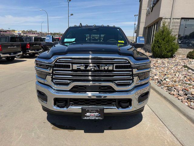 2026 RAM Ram 3500 RAM 3500 LARAMIE CREW CAB 4X4 8 BOX