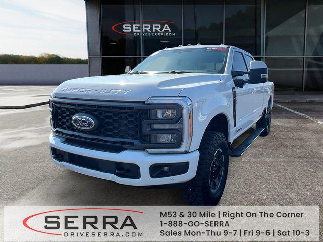2023 Ford F-250 Super Duty Lariat Crew Cab 4WD