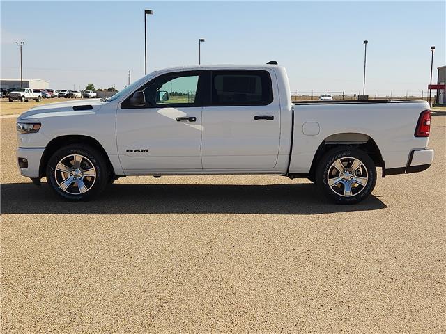 2026 RAM Ram 1500 RAM 1500 EXPRESS CREW CAB 4X2 57 BOX