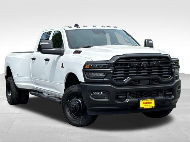 2026 RAM Ram 3500 RAM 3500 TRADESMAN CREW CAB 4X4 8 BOX
