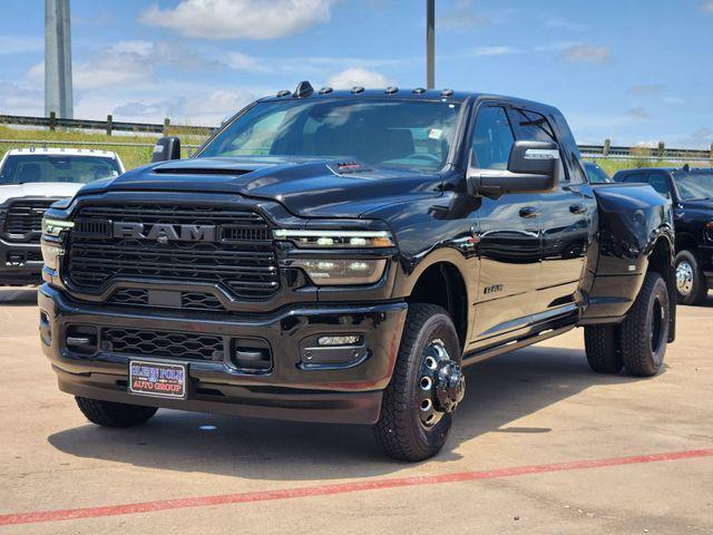 2026 RAM Ram 3500 RAM 3500 LARAMIE MEGA CAB 4X4 64 BOX 2026 RAM Ram 3500 RAM 3500 LARAMIE MEGA CAB 4X4 64 BOX