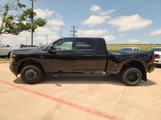 2026 RAM Ram 3500 RAM 3500 LARAMIE MEGA CAB 4X4 64 BOX 2026 RAM Ram 3500 RAM 3500 LARAMIE MEGA CAB 4X4 64 BOX