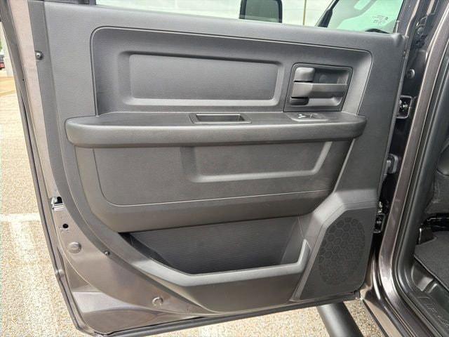 2026 Ram 2500 Tradesman Crew Cab 4x4 6'4" Box