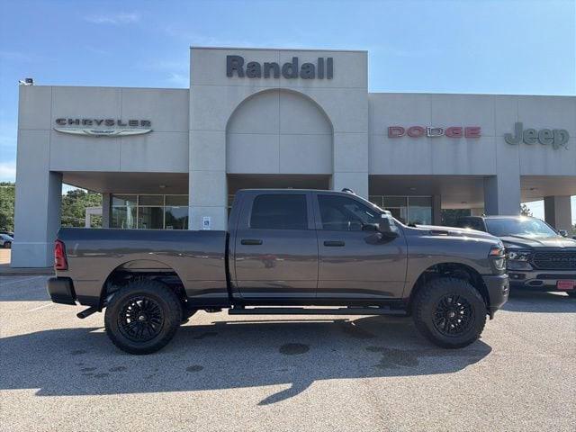 2026 Ram 2500 Tradesman Crew Cab 4x4 6'4" Box