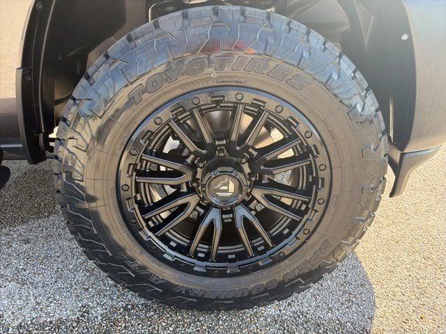 2026 Ram 2500 Tradesman Crew Cab 4x4 6'4" Box