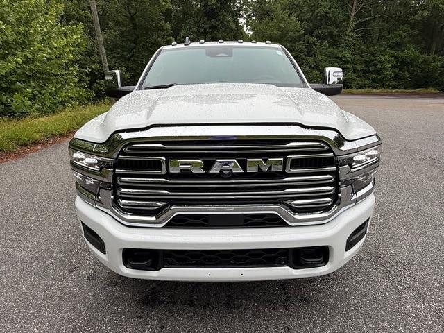 2026 Ram 3500 Laramie Crew Cab 4x4 8' Box