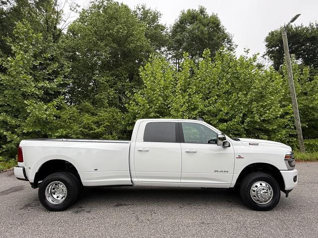 2026 Ram 3500 Laramie Crew Cab 4x4 8' Box