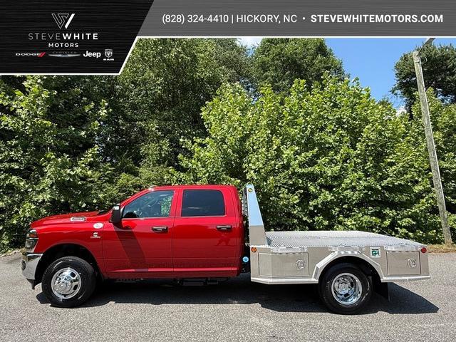 2026 RAM 3500 Chassis RAM 3500 TRADESMAN CREW CAB CHASSIS 4X4 60 CA