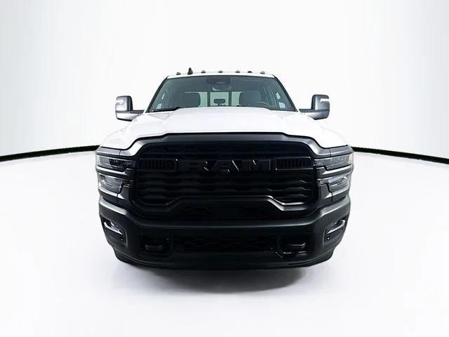 2026 RAM Ram 3500 RAM 3500 TRADESMAN CREW CAB 4X4 8 BOX 2026 RAM Ram 3500 RAM 3500 TRADESMAN CREW CAB 4X4 8 BOX