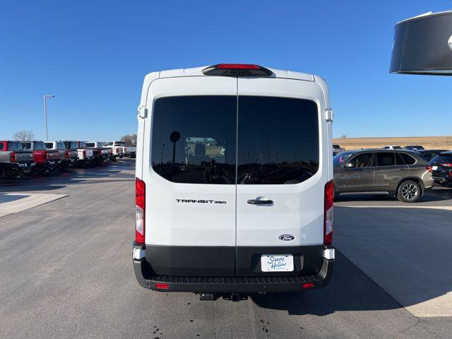 2026 Ford Transit Cargo Van Base