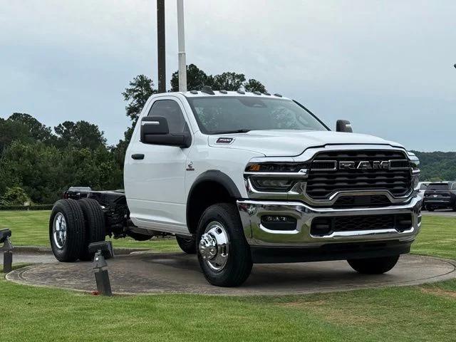 2026 RAM 3500 Chassis RAM 3500 TRADESMAN CHASSIS REGULAR CAB 4X4 60 CA