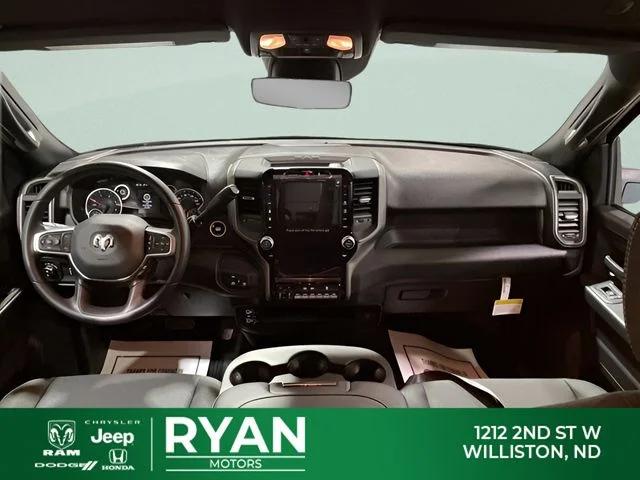 2026 RAM Ram 5500 Chassis Cab RAM 5500 TRADESMAN CHASSIS CREW CAB 4X4 84 CA 2026 RAM Ram 5500 Chassis Cab RAM 5500 TRADESMAN CHASSIS CREW CAB 4X4 84 CA