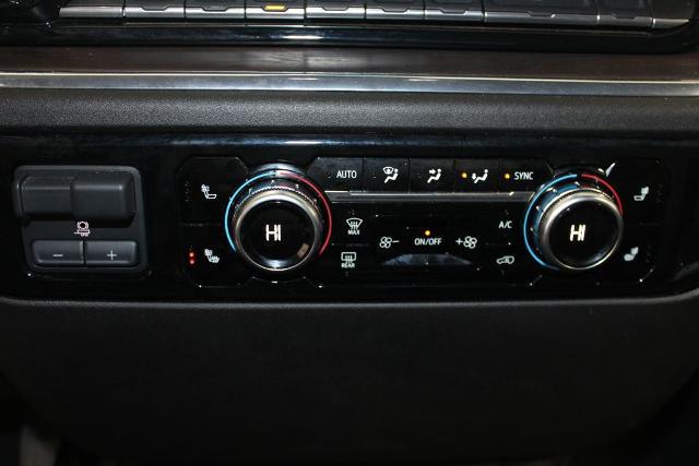 2025 GMC Sierra 1500 4WD Crew Cab Short Box SLT
