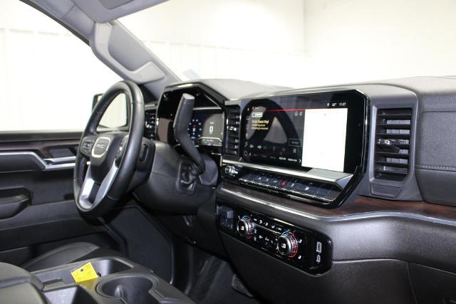 2025 GMC Sierra 1500 4WD Crew Cab Short Box SLT