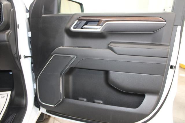 2025 GMC Sierra 1500 4WD Crew Cab Short Box SLT