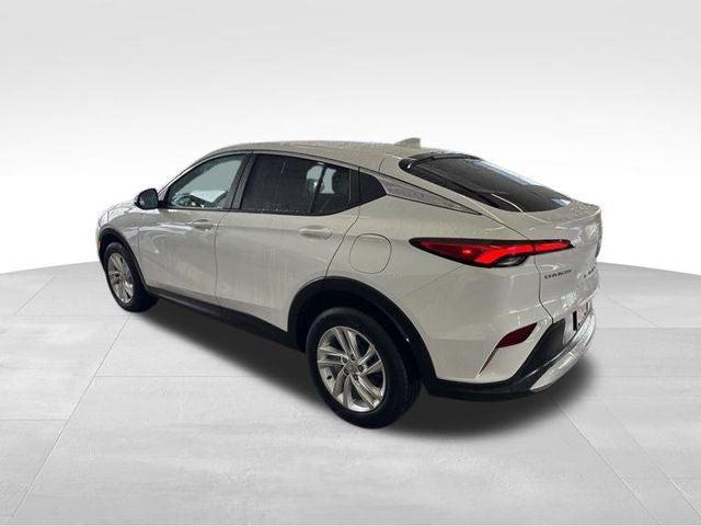 2024 Buick NV Preferred FWD