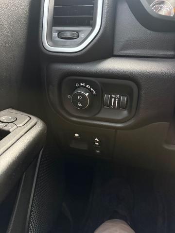 2025 Ram 1500 Big Horn Crew Cab 4x4 5'7" Box