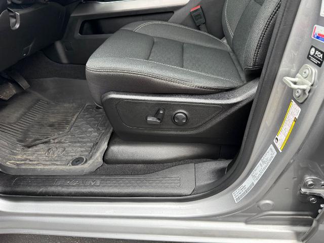 2025 Ram 1500 Big Horn Crew Cab 4x4 5'7" Box