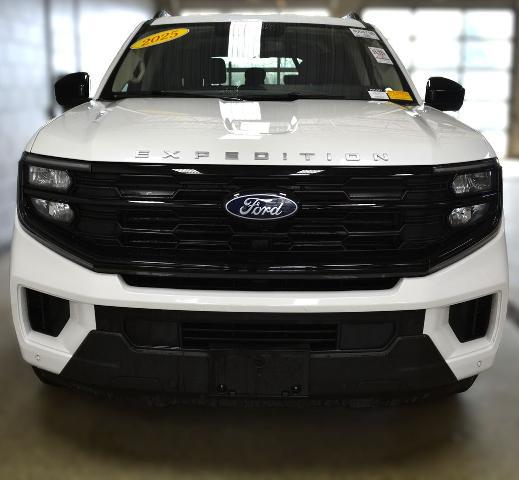 2025 Ford Expedition Active MAX