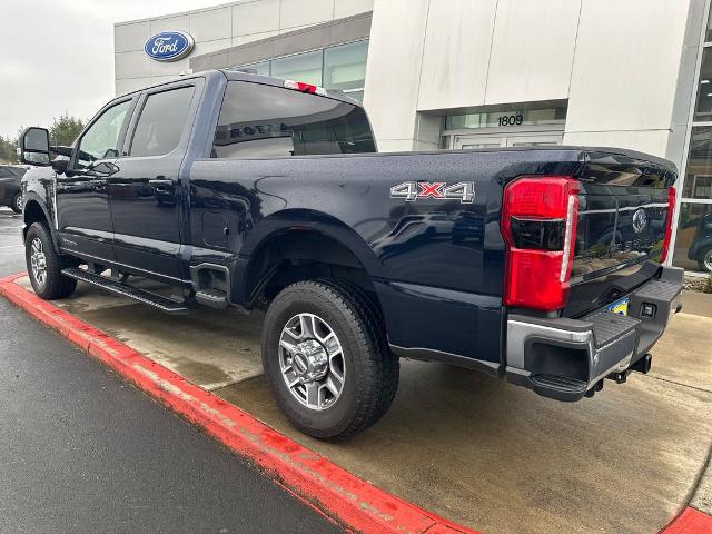 2025 Ford F-350 LARIAT