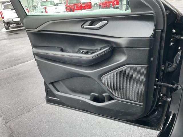 2024 Jeep Grand Cherokee L Altitude X 4x4