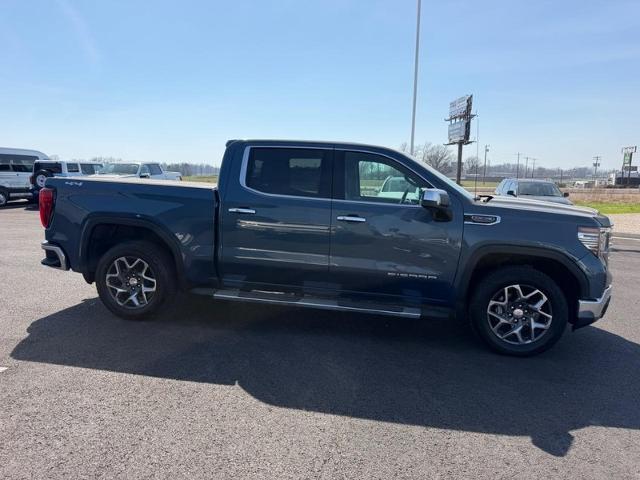 2024 GMC Sierra 1500 4WD Crew Cab Short Box SLT