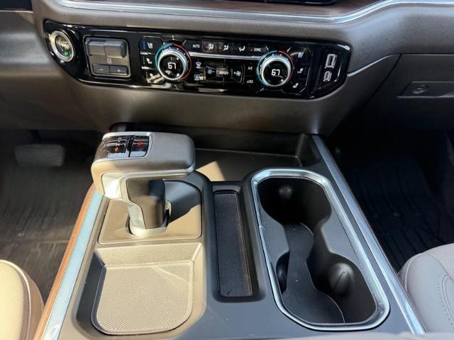 2024 GMC Sierra 1500 4WD Crew Cab Short Box SLT