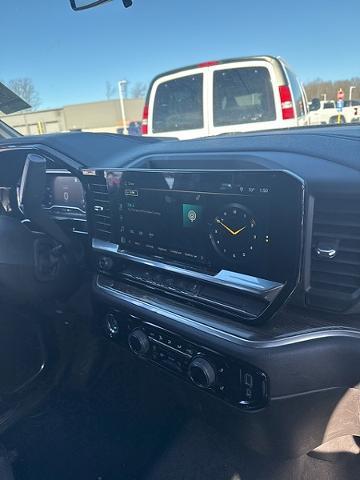 2023 Chevrolet Silverado 1500 4WD Crew Cab Short Bed LT with 2FL