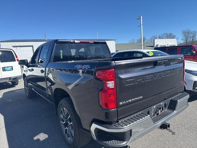 2023 Chevrolet Silverado 1500 4WD Crew Cab Short Bed LT with 2FL