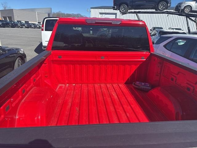 2024 Chevrolet Silverado 1500 4WD Crew Cab Short Bed LT with 2FL