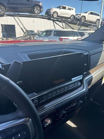 2024 Chevrolet Silverado 1500 4WD Crew Cab Short Bed LT with 2FL