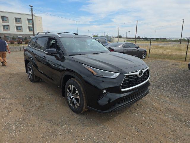 2026 Toyota Highlander Hybrid XLE for sale in Selma, CA