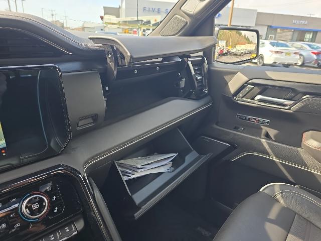 2024 GMC Sierra 1500 4WD Crew Cab Short Box AT4X