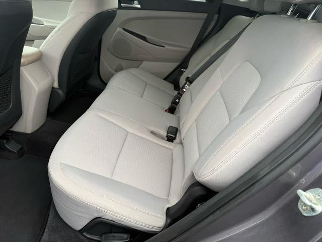 2021 Hyundai Tucson SE