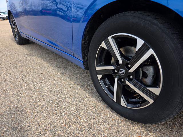2024 Nissan Sentra SV Xtronic CVT