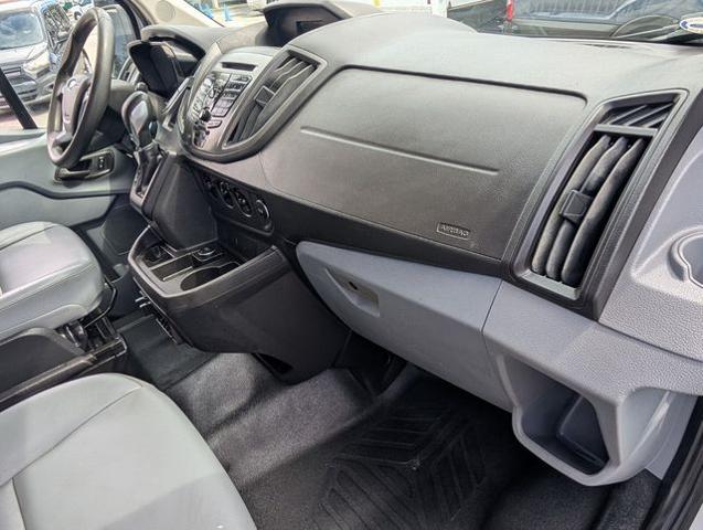 2018 Ford Transit 148 WB Medium Roof Cargo