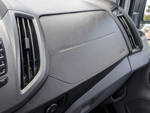 2018 Ford Transit 148 WB Medium Roof Cargo