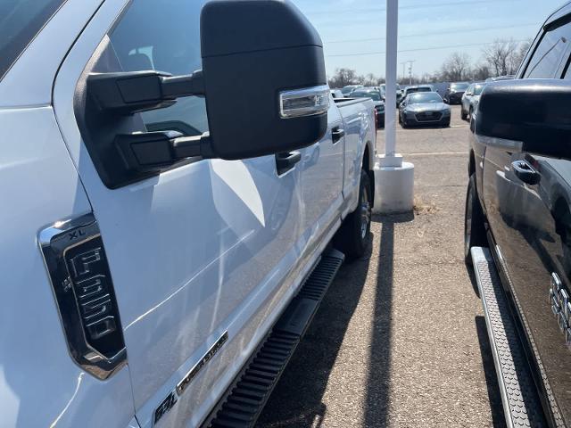 2022 Ford F-350 XL