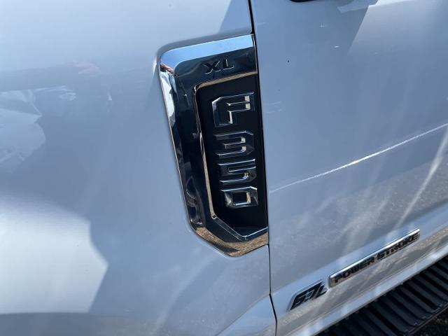 2022 Ford F-350 XL