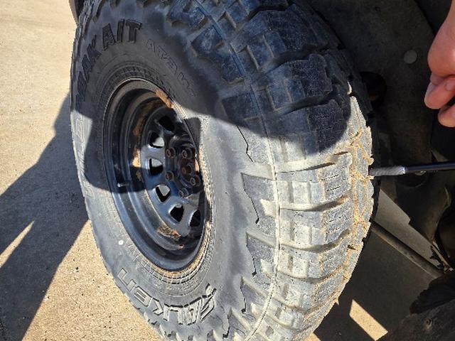 2001 Ford Explorer Sport Trac Base