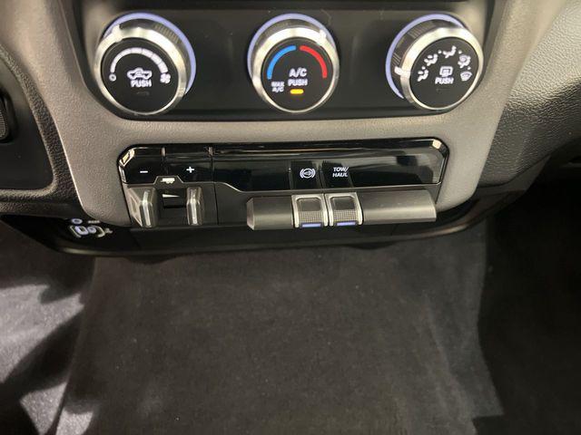 2024 Ram 2500 Big Horn Crew Cab 4x4 6'4" Box