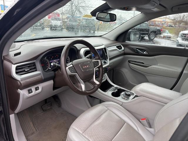 2023 GMC Acadia FWD SLT