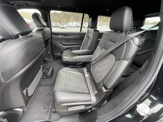 2025 Jeep Grand Cherokee L Altitude X 4x4