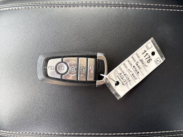 2024 Ford Edge Titanium