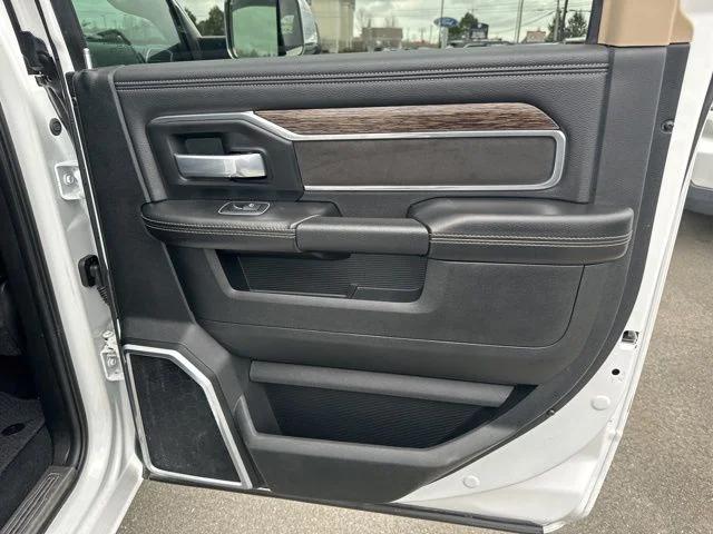 2020 Ram 3500 Laramie Mega Cab 4x4 6'4" Box
