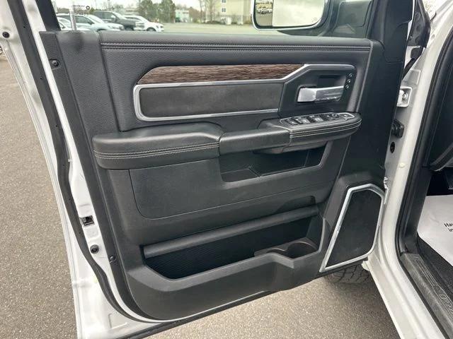 2020 Ram 3500 Laramie Mega Cab 4x4 6'4" Box