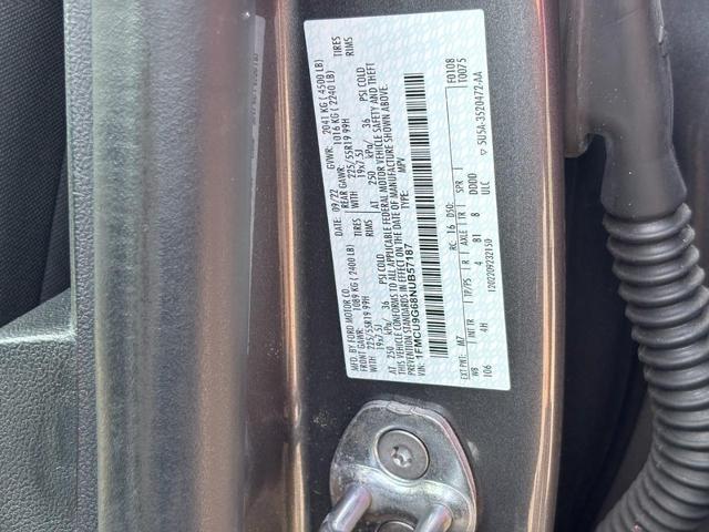 2022 Ford Escape SE