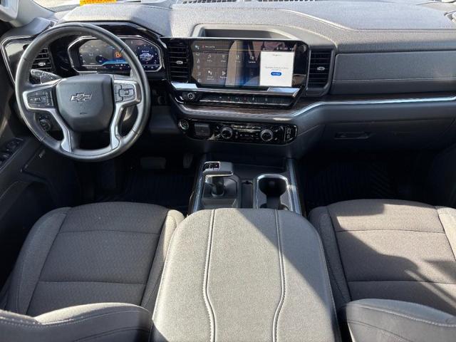 2024 Chevrolet Silverado 1500 4WD Crew Cab Short Bed RST